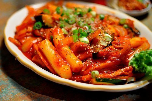 Korean Spicy Stir-fried Rice Cake (or Zhixin Rice Cake of Net Red Cheese Routine) recipe