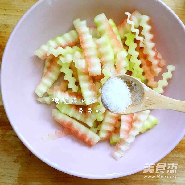 Sweet and Sour Watermelon Peel recipe