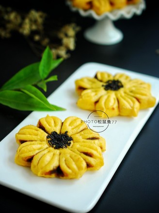 Sunflower Bean Paste Bun recipe