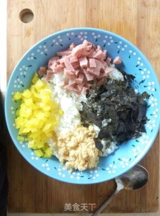 Pork Floss and Seaweed Rice Ball recipe