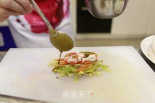 [oster Recipe] Summer Vietnamese Prawn Salad Roll recipe