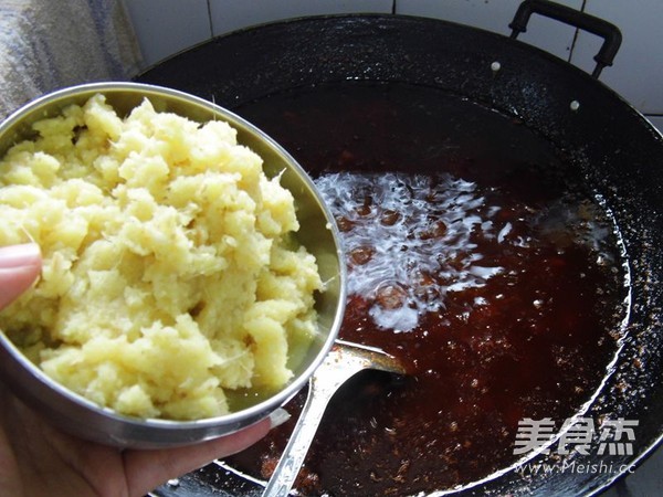 Homemade Lao Gan Ma Beef Sauce recipe