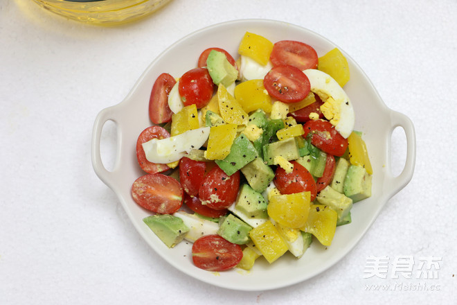 Evergrande Xing'an Avocado Salad recipe