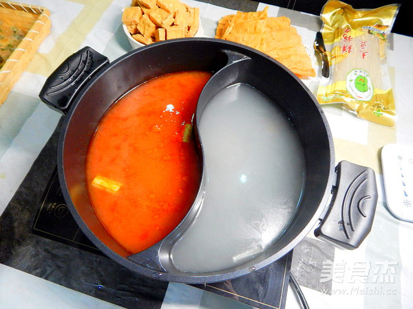 Fish Fillet Mandarin Duck Hot Pot recipe