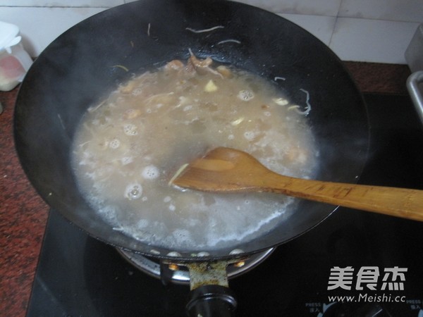 Shrimp Noodles Claypot recipe