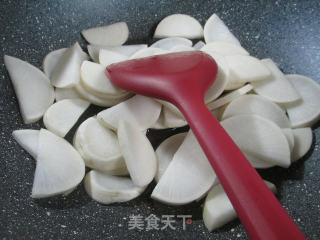 Fried Radish with Yuba recipe