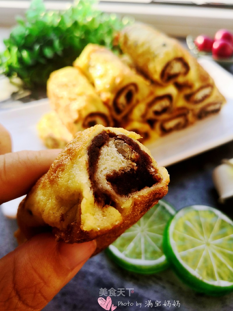 Egg Toast Bean Paste Rolls recipe