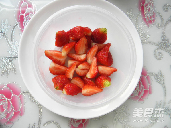 Strawberry Yogurt Jelly recipe