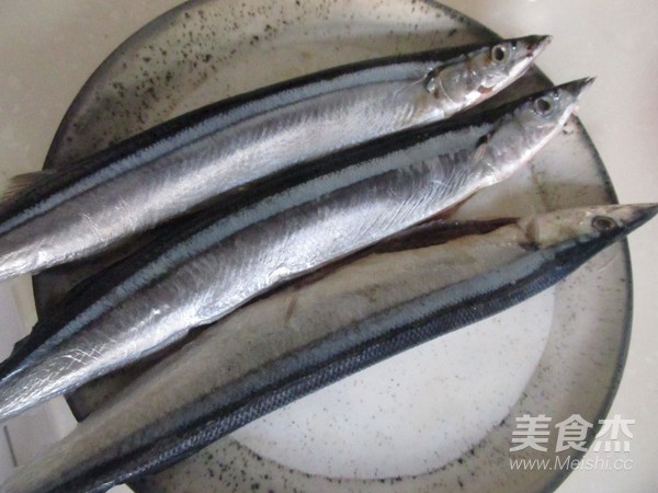 Pan-fried Saury recipe