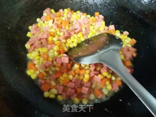 Stir-fried Corn with Ham and Carrots recipe