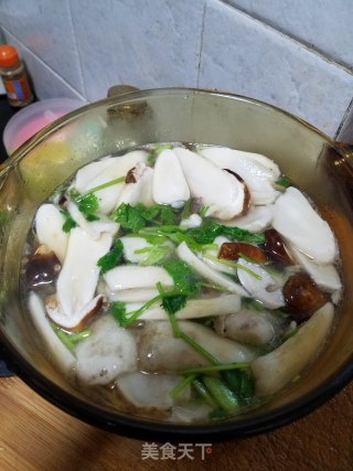 Matsutake Mushroom Beef Soup recipe