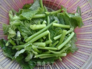 Green Fried Pumpkin Seedlings recipe