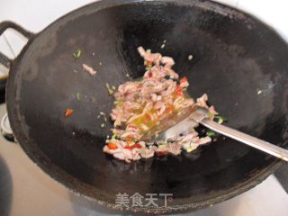 Stir-fried Shredded Pork with Pickled Vegetables and Bamboo Shoots recipe