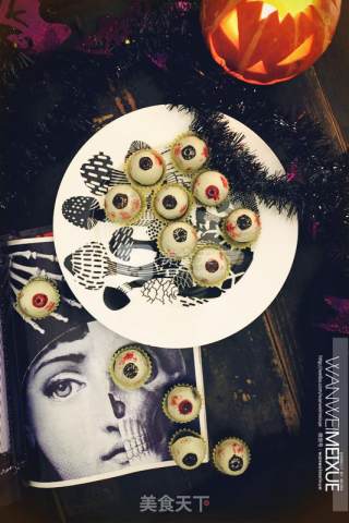 Red Velvet Mini Cake (halloween Eyeball Cake) recipe