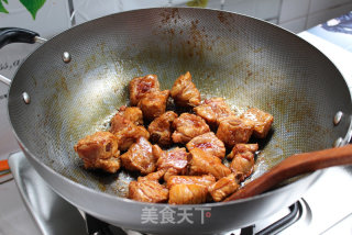 Mellow Taste of Happiness-braised Pork Ribs recipe