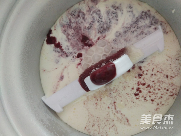 Mulberry Banana Ice Cream recipe