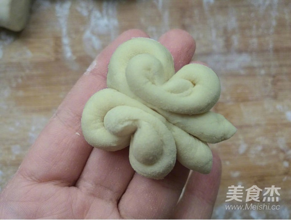 Qinggao Butterfly Steamed Bun recipe