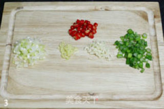 Sichuan-style Mei Cai Kou Po-salted White Braised recipe