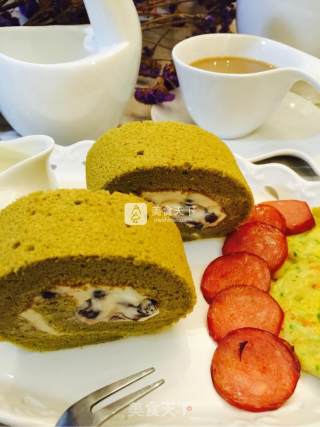 Matcha Honey Bean Cake Roll recipe
