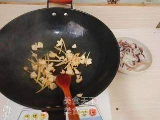 Stir Fried Squid with Garlic recipe