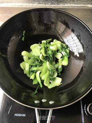 Stir-fried Rape with Mushrooms recipe