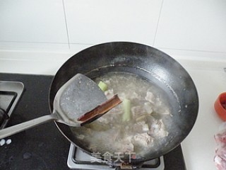 Challenge The Classic---less Oil Version of Sweet and Sour Pork Ribs recipe