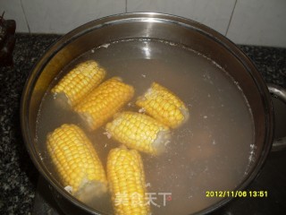 A Bowl of Good Soup-chicken Feet, Peanuts, Yam, Pork Bone Soup recipe