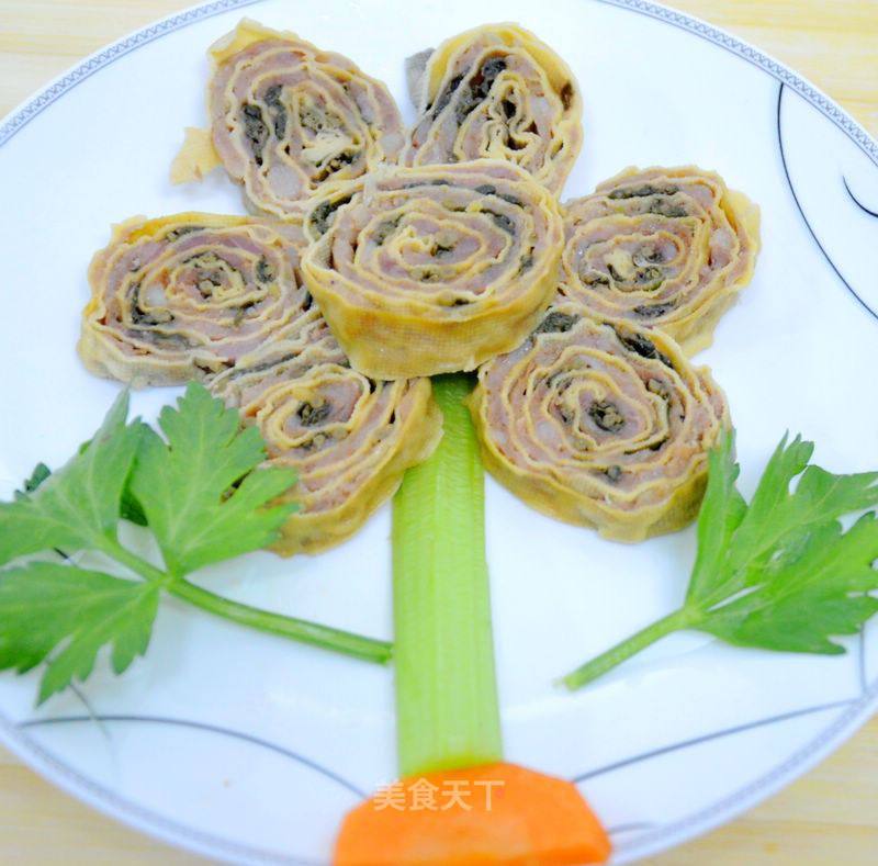 Toon Pork Bean Curd Roll recipe