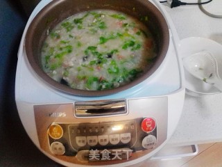 Husband's Favorite-it-preserved Egg Vegetable Lean Meat Porridge recipe