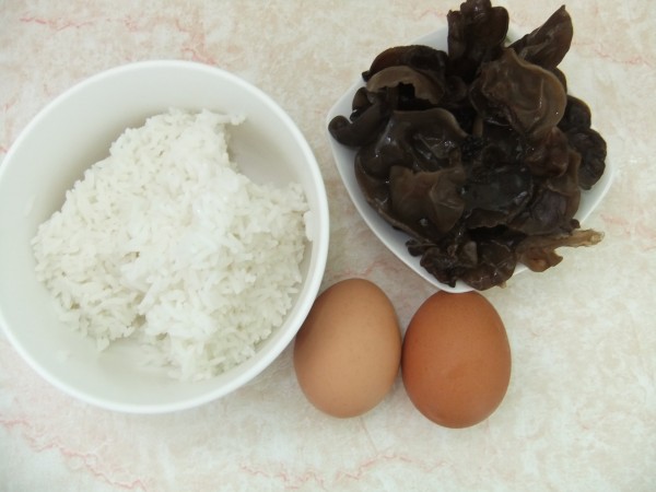 Fried Rice with Fungus and Egg recipe