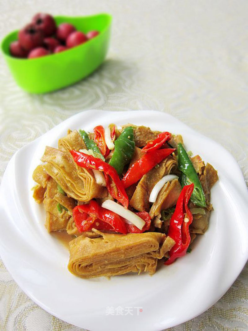 Thousands of Stir-fried Hang Peppers recipe