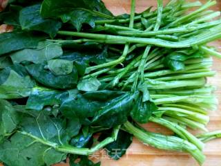 Vermicelli Soup with Spinach Pork Slices recipe