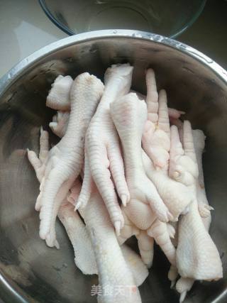 Spicy Moss Chicken Feet recipe