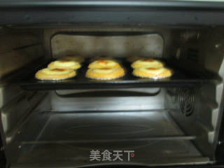 Salted Egg Yolk Tart recipe