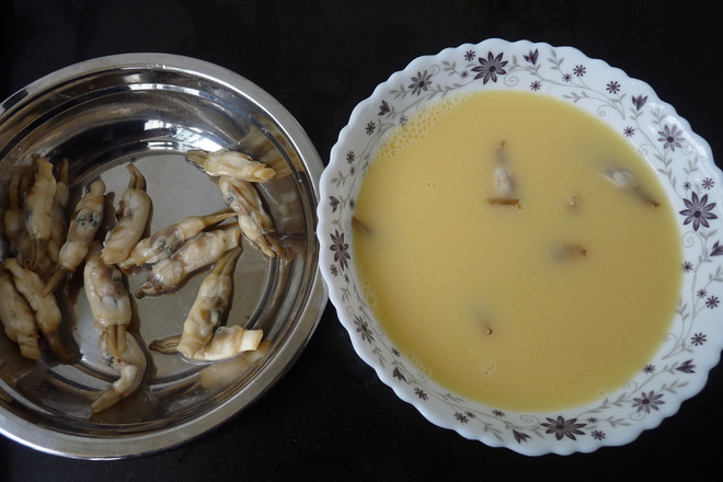 Steamed Egg with Clam Clam Chopped Pepper recipe
