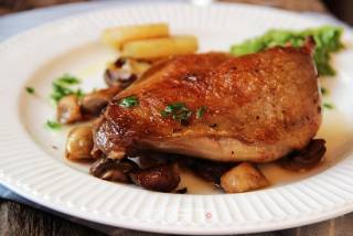 Delicate and Sweet---oil-sealed Duck Leg recipe