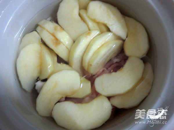 Lean Apple and Fig Soup recipe