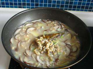 Mushroom Seafood Pimple Soup recipe