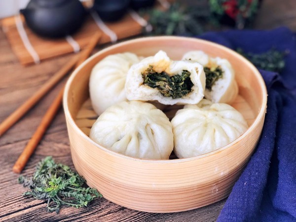 Wild Vegetable Buns recipe