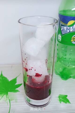 Bayberry Iced Drink recipe