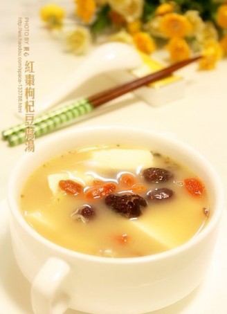 Tofu Soup with Red Dates and Wolfberry recipe