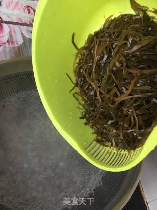 Red Oil Kelp Silk recipe