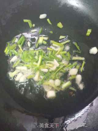 Scrambled Eggs with Green Peppers recipe