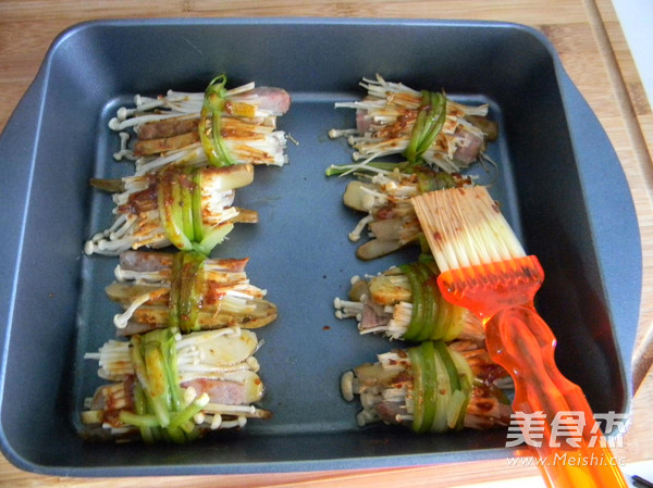 Dried Tofu and Enoki Mushroom Vegetable Rolls recipe