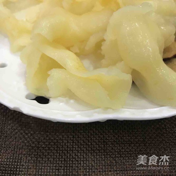 Fish Maw Lean Broth recipe