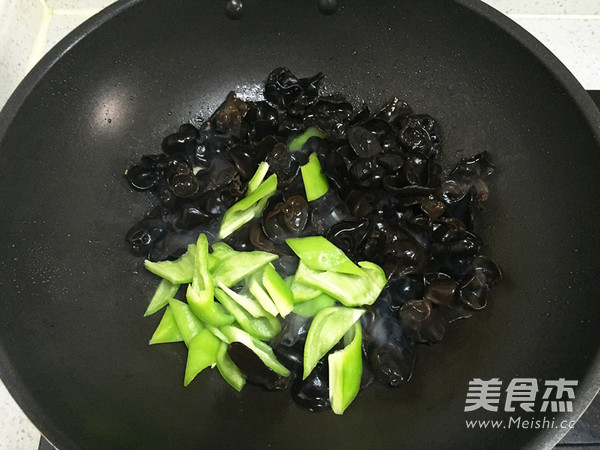 Stir Fried Fungus recipe