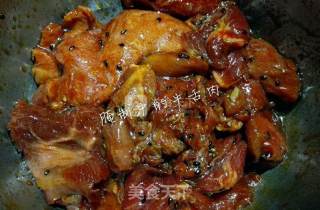 Juicy Beef Tongue with Sauce recipe