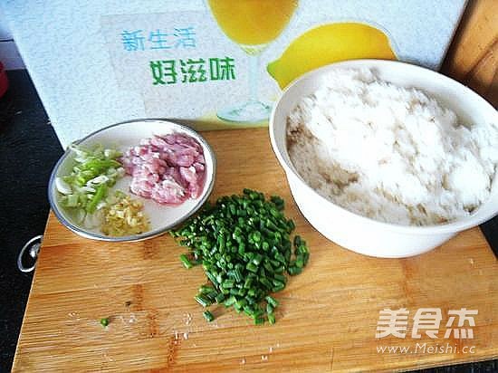 Fried Rice with Minced Meat and Cowpea recipe
