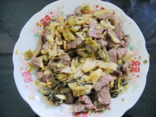 Stir-fried Beef with Sauerkraut recipe