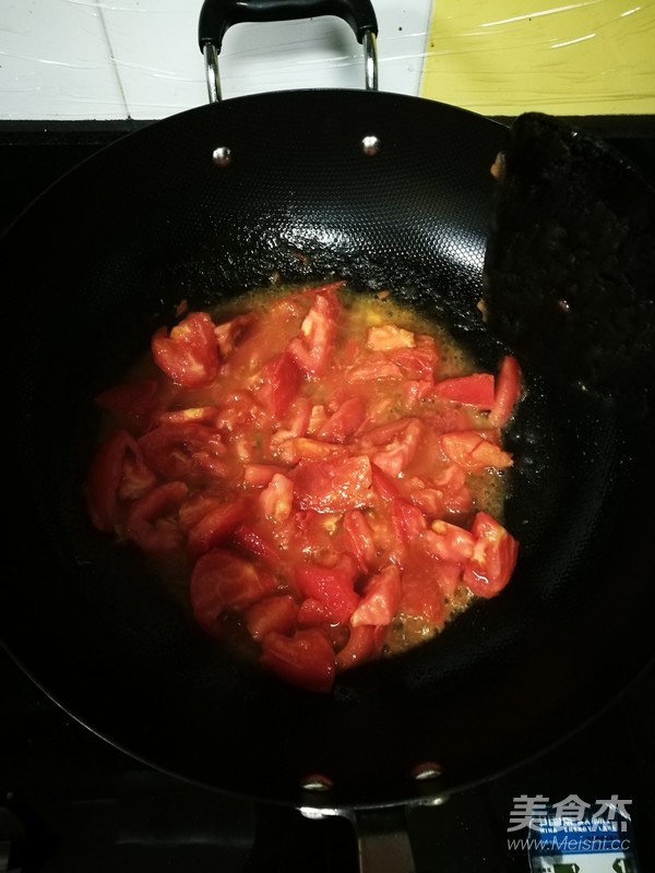Seafood Soup with Tomato and Potato Ribs recipe